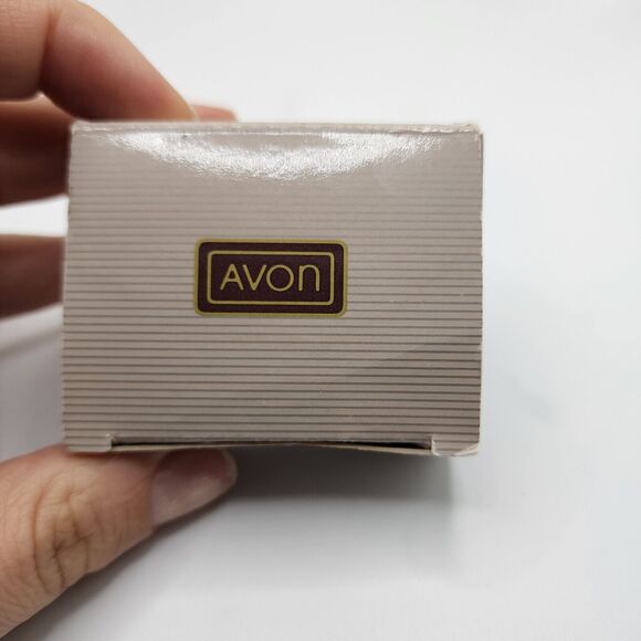 Vintage 80s AVON Moonlight Lace Fan Shaped Gold Tone Clip On Faux Pearl Earrings - Picture 4 of 6